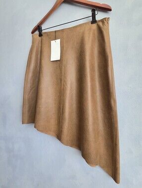 ZARA  COLLECTION CARAMEL LEATHER MIDI/ MINI ASYMMETRICAL SKIRT US, LRG